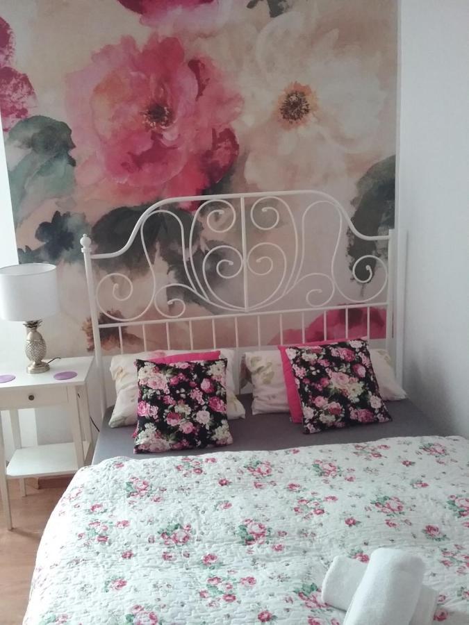 Apartament Torun Luaran gambar